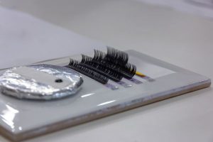 קורס הרמת ריסים