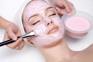 טיפול פנים אחרי חומצה היאלורונית